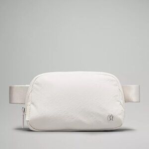 Lululemon Athletica Everywhere Belt Bag